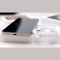iPhone 17 sac bao nhieu w