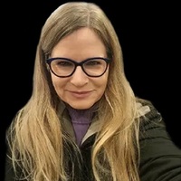 Amanda May  Philp